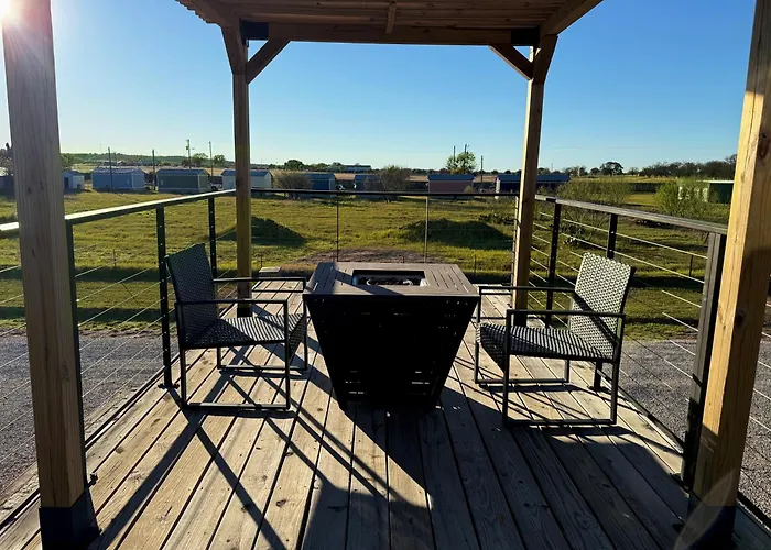 Hill Country Container Home Rooftop Deck & Pool